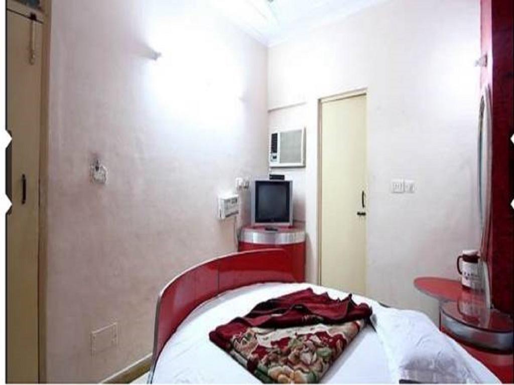 Hotel Hans International Нью-Дели Номер фото